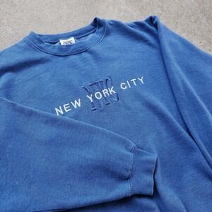 New York City NYC Crewneck Sweatshirt Sz M Blue Embroidered Y2K 90s Classic